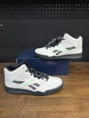 New W/O Box! Men's Reebok Royal BB4500 Hi 2 Luxe Grey/Grey/Green Glow Basketball